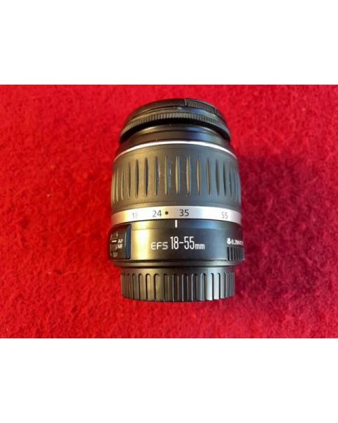 Canon 18-55mm Objectiv