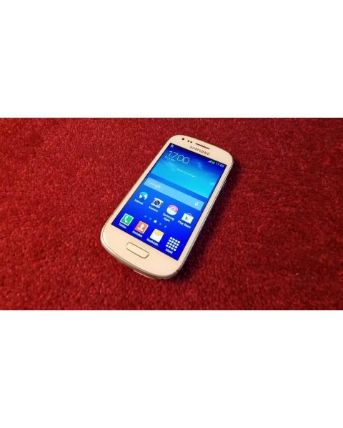 Samsung Galaxy S3 mini  *ANDROID 4, 8 Gigabyte , 3G  WiFi   BT, 4 Zoll 