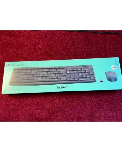 Logitech Wireless Tastatur mit Maus