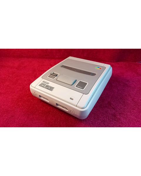 Nintendo SNES Konsole  *2x Controller, TV Adapter, Super Game Boy, Adapter