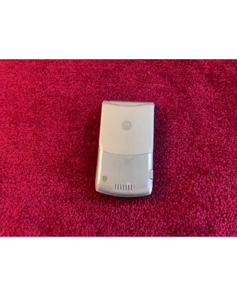 Motorola Razr V3  *5.5MP, 0.3MP, 2.2 Zoll 