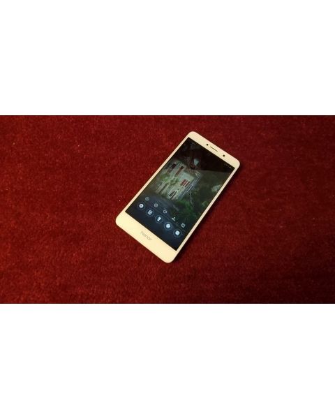 Honor X6 *ANDROID 7, 32 Gigabyte, 4G  WiFi   BT, 5 Zoll 