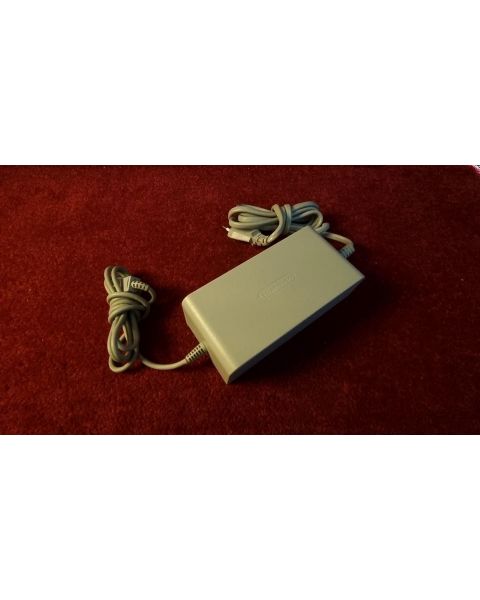 Nintendo Wii U Netzteil  *15V, 5.0A