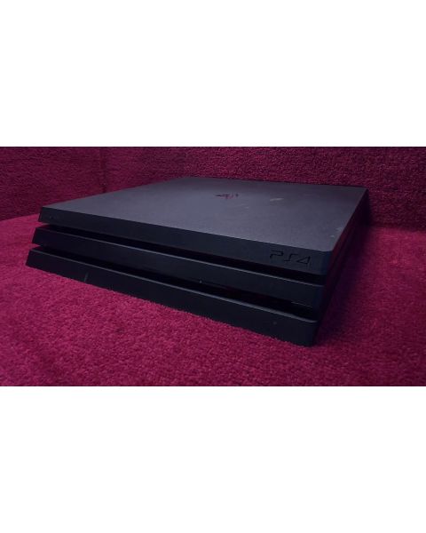 Playstation 4 Pro *1TB, Controller