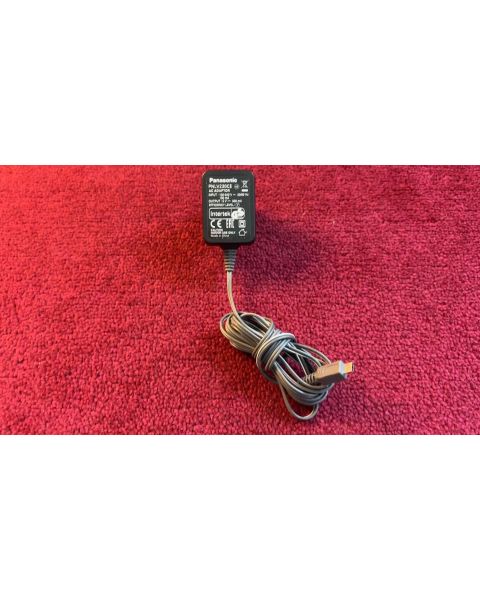 Panasonic Micro USB Netzteil *5V, 500 mA
