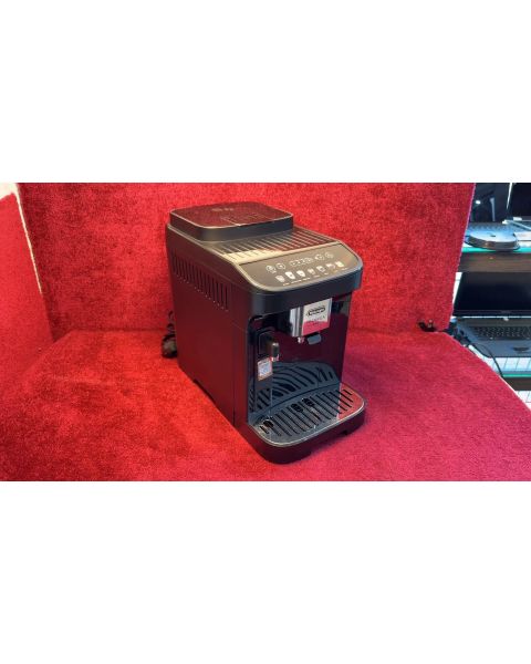 De Longi Magnifico Evo ECAM 292.81 *15 Bar, mit Milch, aufschäumer, Zub. 8