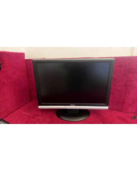 Magic LCD 220 22" *Intern. Lautsprecher, VGA