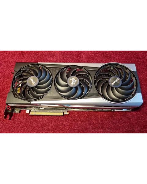 Sapphire Nitro+ AMD Radeon  *RX 6800 OC , 16GB GDDR6 GPU