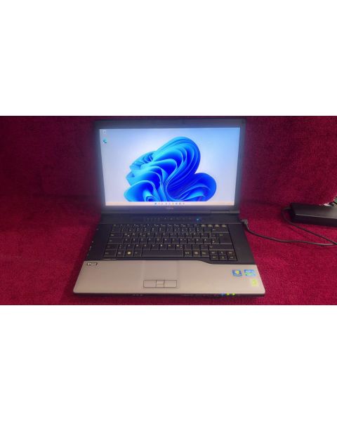 Fujitsu Lifebook E752  Intel I5