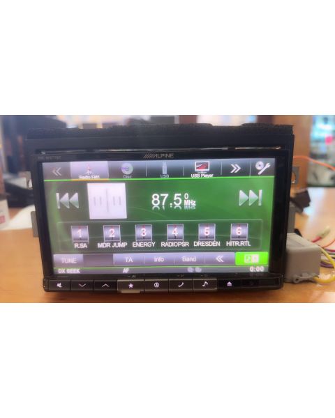 Alpine INE-W977BT  *CD/DVD, Tuner, USB / SD Slot, inkl. DAB+,  