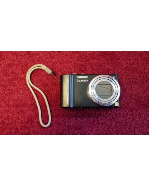 Panasonic LUMIX TZ8  12,1 Megapixel, 12x optischer Zoom, Leica-Objektiv) *Leica-Objektiv, 12,1 Megapixel, optischer Zoom, 12x