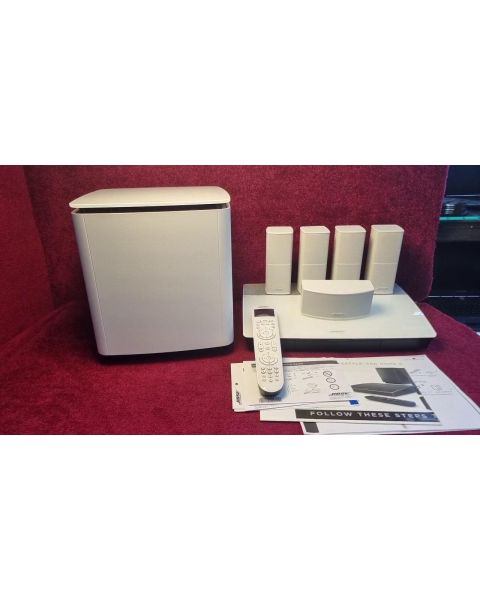 Bose Lifestyle 600 Heimkino-System 5.1 Weiß *5.1 Surround,  kabellose, Surround Boxen, und SW