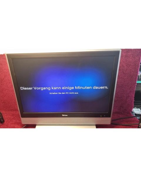 Tevion LCD 2218  LCD TV *HD Ready, HDMI, Scart, VGA