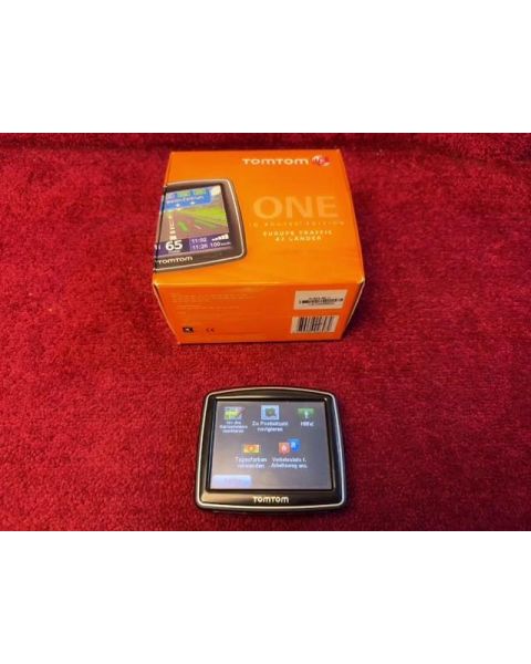 TomTom One IQ Routes TM-Edition Europe [3,5", 42 Länderkarten] *42 Länder, KFZ-Ladekabel,  USB-Kabel, Fahrzeughalterung