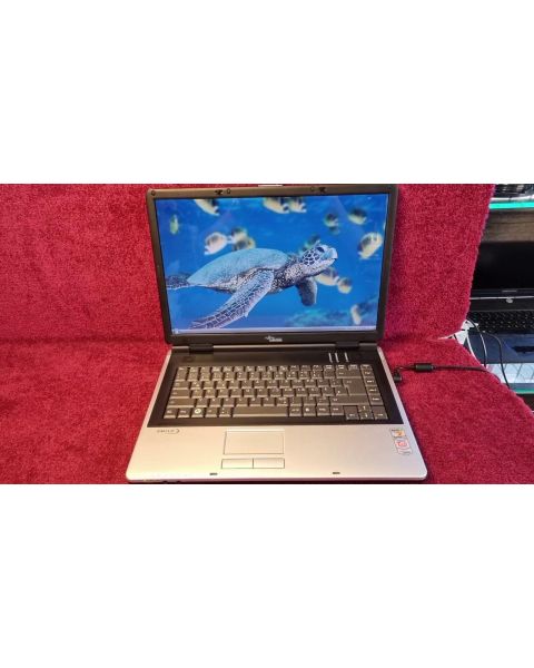 AmiloPA 2510 Notebook AMD 2x 1,80Ghz *WINDOWS Vista, 1 GB Ram, 150GB HDD, W-lan