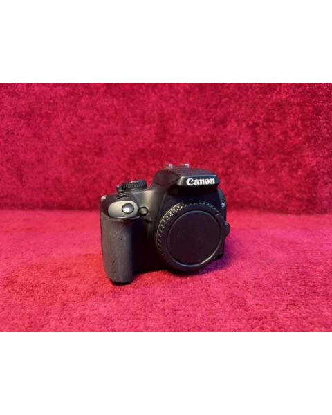 Canon EOS 1000D 10.1MP Body Gehäuse *CMOS-Sensor , DIGIC III Prozessor, 10,1 Megapixel, Live-View