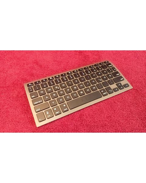 Bluetooth Tastatur Tablet Smartphone Universal -  *BLUETOOTH, USB-C, 1,5m  Kabel , QWERTZ