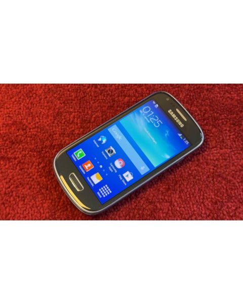 Samsung Galaxy S3 Mini *ANDROID 4.2.2, 8 Gigabyte , 3G  WiFi   BT, 4 Zoll 