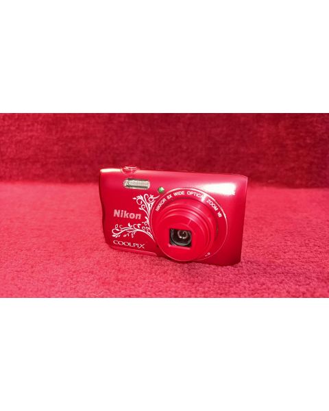 Nikon Coolpix A300   *20,5 MP , 8x Wide opt. Z., Wi-Fi, Bluetooth