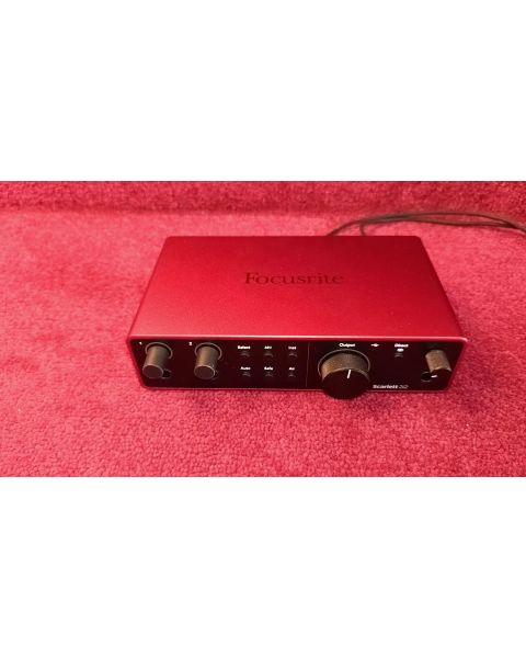 Focusrite Scarlett 2i2 4th.Gen USB-Audio-Interface, *Streaming und,  Podcasting , Aufnahme in Hifi, Studioqualität 