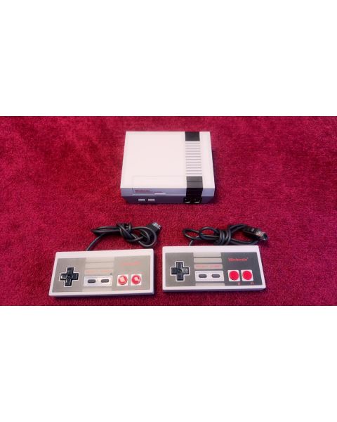 Nintendo Classic Mini: Nintendo Entertainment System Spielkonsole *HDMI, Micro USB, 2 Controller, Enthält 30 Spiele