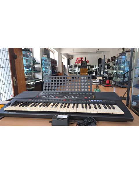Yamaha Keyboard PSR 500 mit Netzteil *Notenständer