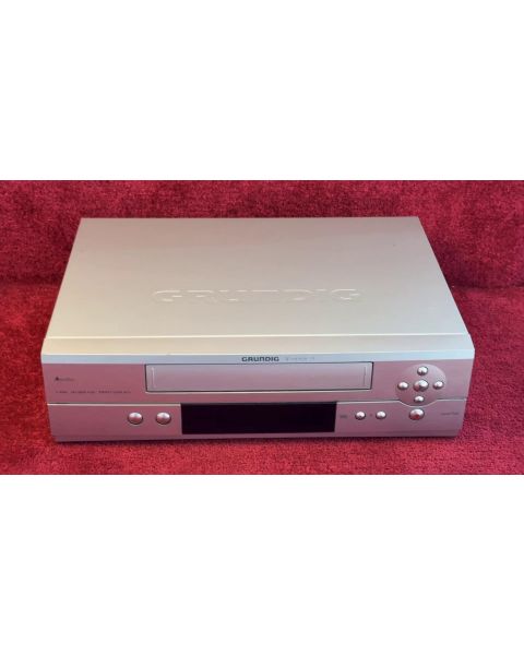 GRUNDIG Vivance 10 - GV 3010 VHS Videorecorder HiFi STEREO
