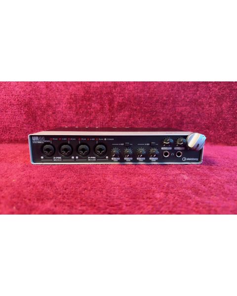 Steinberg UR44 Audio-Interface *4 x D-Pre , Vorverstärker, , 4x Mikrofonvor-, verstärker