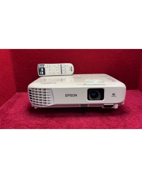 Epson EB-W05 Beamer *HDMI, USB, S-Video/ VGA, Lampe 448 Std.