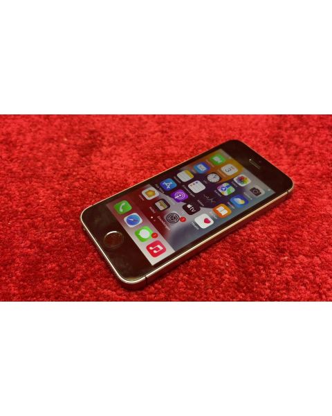 Iphone SE 1Gen *IOS 15.8.2, 16 Gigabyte , 4G  WiFi   BT , 5 Zoll 