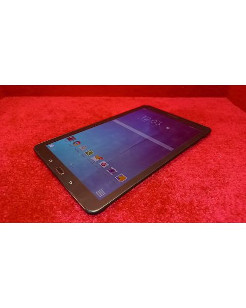 Samsung Galaxy Tab E SM-T561 *ANDROID 4.4.4, 8 Gigabyte , 4G  WiFi   BT , 10 Zoll 