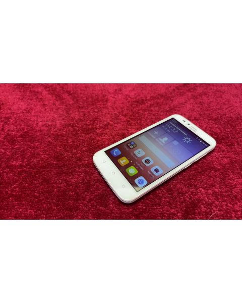 Huawei Y625 Smartphone *ANDROID 4.4.2, 4 Gigabyte , 3G  WiFi   BT , 5 Zoll 