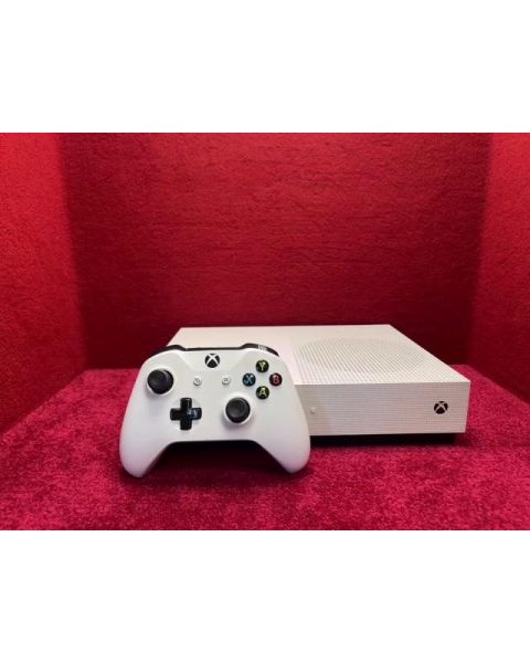 Xbox One S 1TB  *Controller , HDMI 