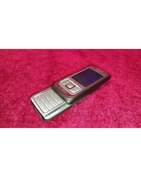 Nokia E65-1   *5 MP, Micro SD Slot, Internet