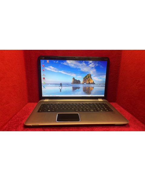 HP Pavilion dv7-6c32eg *8 Gigabyte Ram , 250 Gigabyte , intel Core  i7 