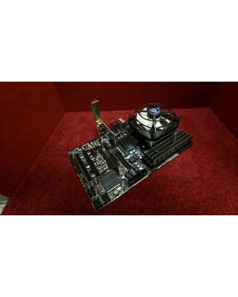 Mainboard Arock 980DE3 *8 GB Ram , AMD Phenom 2x4