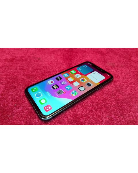 Iphone 11 64GB *IOS 17.7.1, 64 Gigabyte , 4G  WiFi   BT , 6 Zoll 