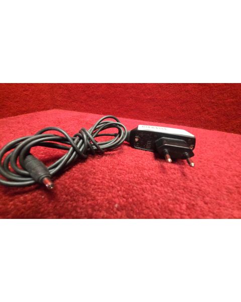 Nokia Netzteil Dünn