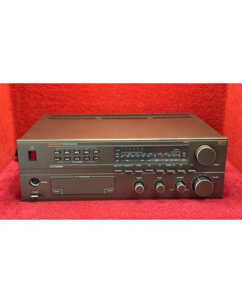 RFT SR 3930 Verstärker mit Radio *8 Senderspeicher