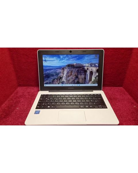 Medion MD61860 *WINDOWS 11, 4 Gigabyte DDR 4, 64 GB SSD , intel Celeron 