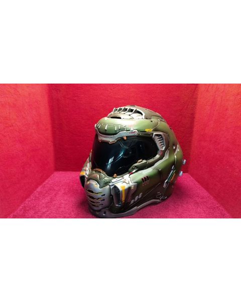 Doom Eterneal Collectors Edtion One  *inkl. Helm, , Steelbook, , Poster, Kassette, Lore Buch