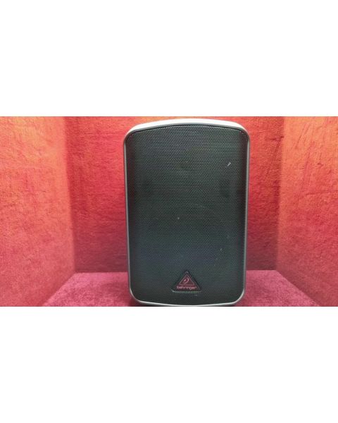 Behringer MPA100BT All-in-One tragbar PA-Sys *Bluetooth / AUX, Mic in / Wireless möglich, USB Geräte ladeport (USB), bis zu 20 Stunden kontinuierlich