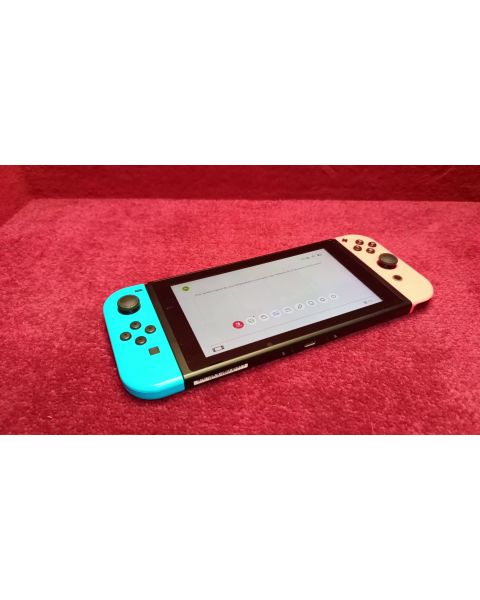 Nintendo Swich *32GB, Wifi, Dockingstation