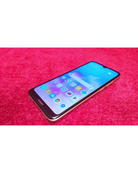 Huawei Y6 2019  *ANDROID 9, 32 Gigabyte, 4G  WiFi   BT , 6 Zoll 