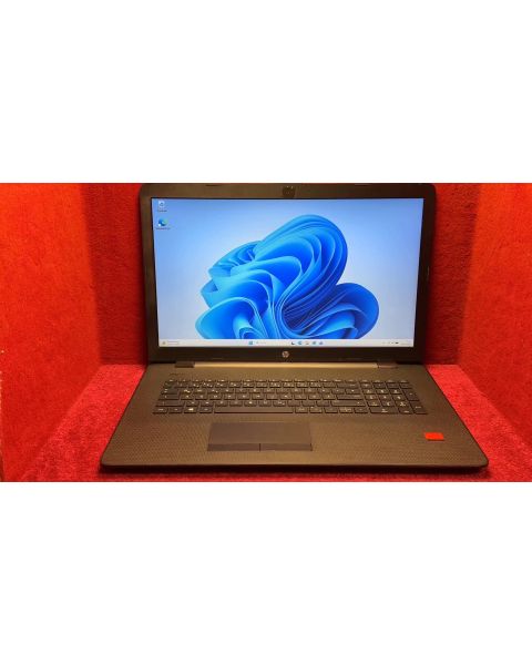 HP 17-ak074ng AMD Radeon  *WINDOWS 11, 8 GB Ram, 1 TB  HDD, 17" Zoll
