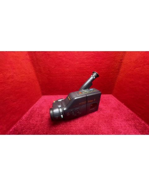 Universum VHS-C Videokamera VKR 2302 *Video 8, 8x Zoom AF CCD, 1 Akku