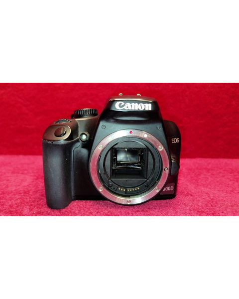 Digitalkamera Canon EOS 1000D    *10.1MP, nur Body, optional 200663, Objektiv 18-55 