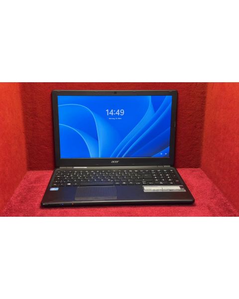Acer Aspire E1-570 15,6 Zoll WiFi DVD Bt  *Intel i3 2x1,8 Ghz, 6 Gb RAM, 256 Gb SSD, Windows 11