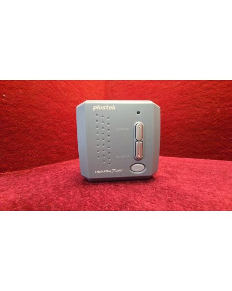 Plustek OpticFilm 7200 mit Software und Netzteil *7200 dpi scannt,  per USB 2.0 ,  35mm-Film  , Negativ- Diascanner   