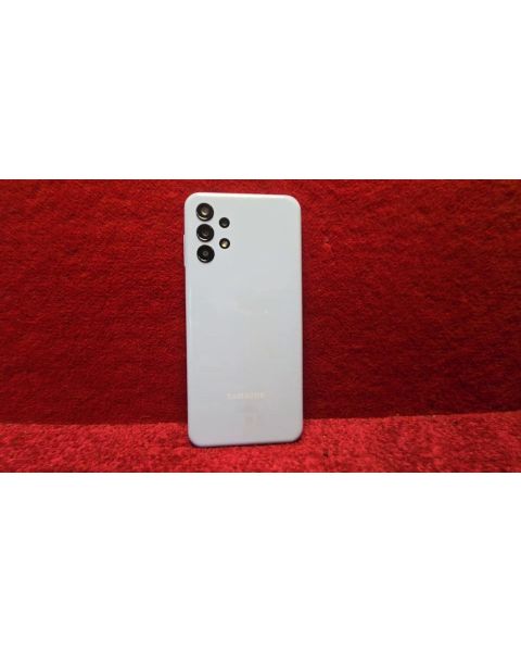 Samsung Galaxy A13 5G  LTE light Blue *ANDROID 14, 64 Gigabyte , DUAL SIM , 6,6 Zoll 